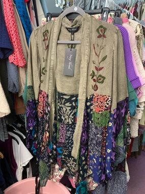 Olive Waterfall Embroidered Patchwork Kimono